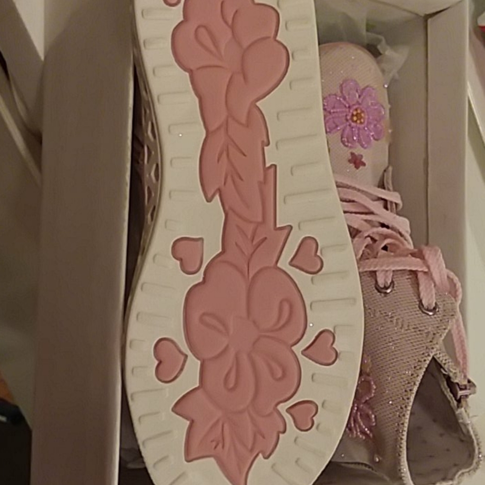 Brand new Ragg sneakers - Picture 2 of 3